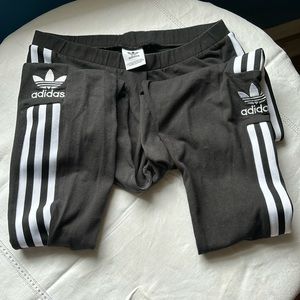 Adidas leggings